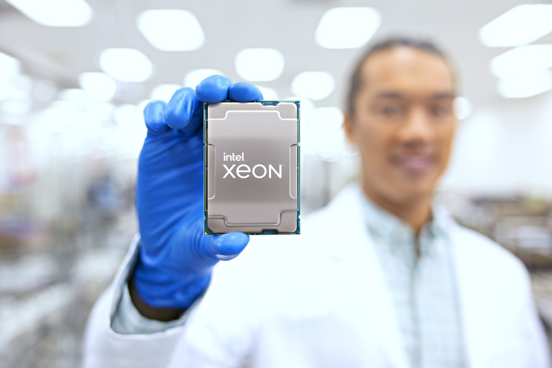 Intel Xeon Diamond Rapids с 512 ядрами и 16-канальной памятью выйдет в 2027 году